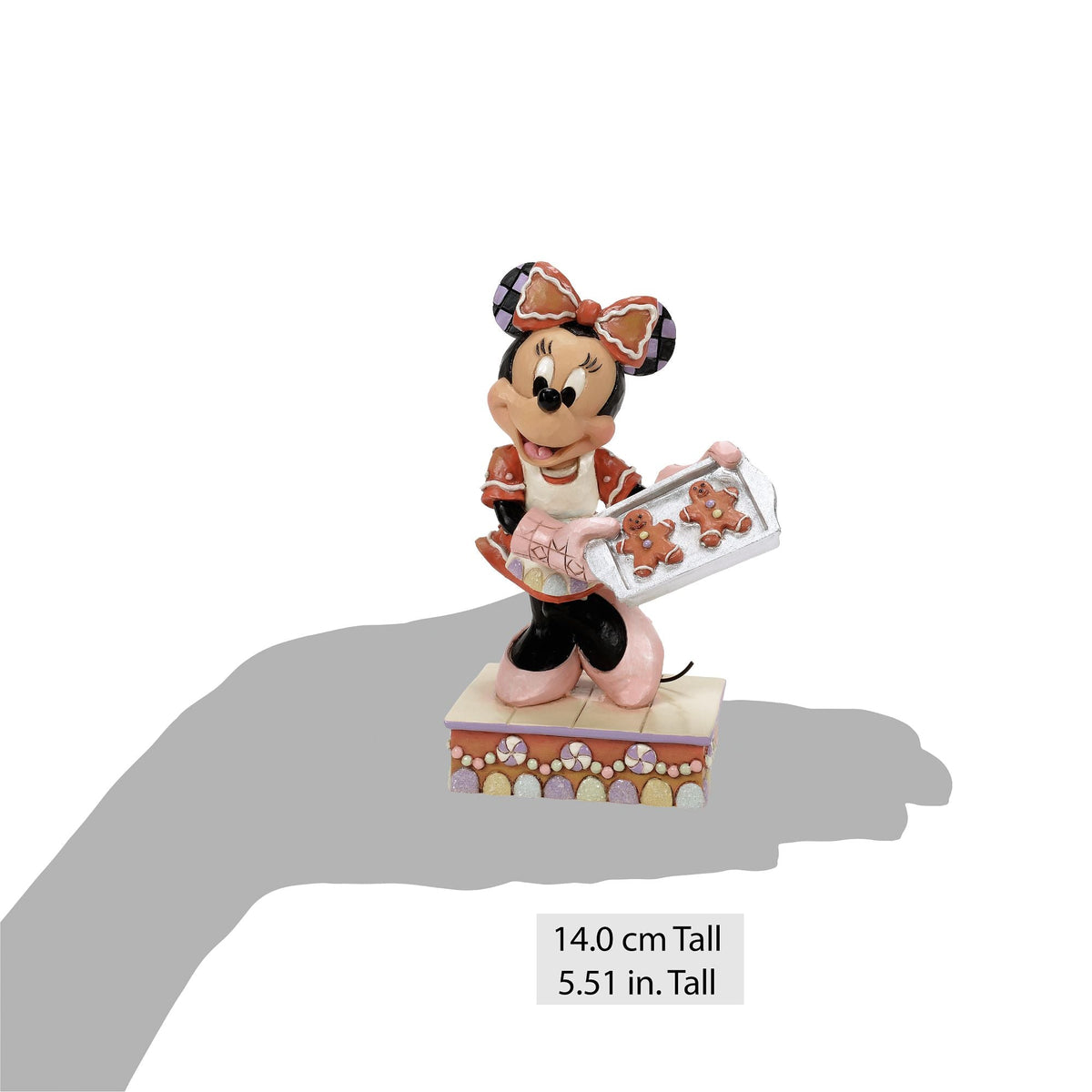 Minnie w/ Gingerbread Cookies