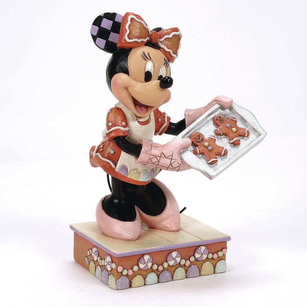 Minnie w/ Gingerbread Cookies