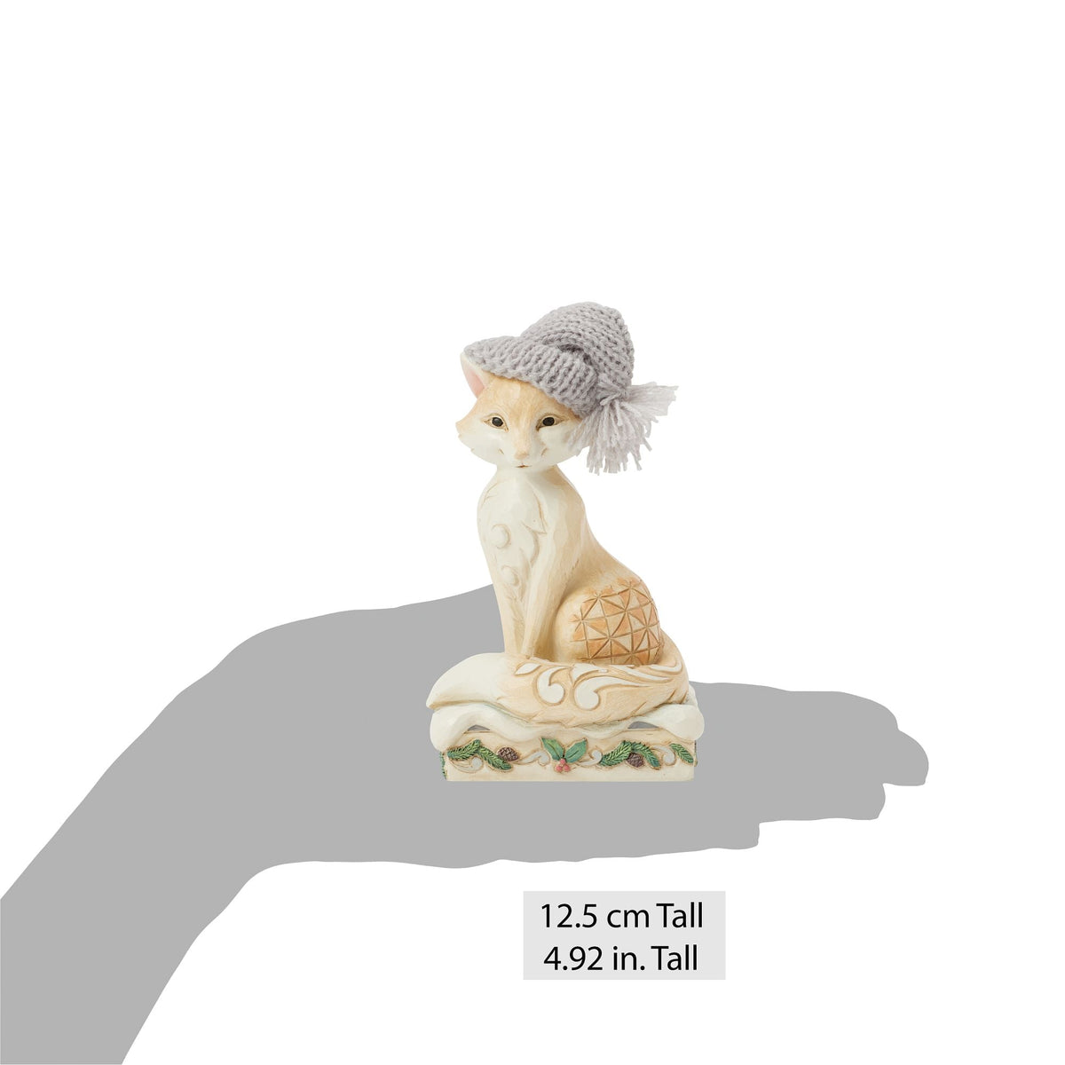 Wdlnd Fox with Knit Hat Fig